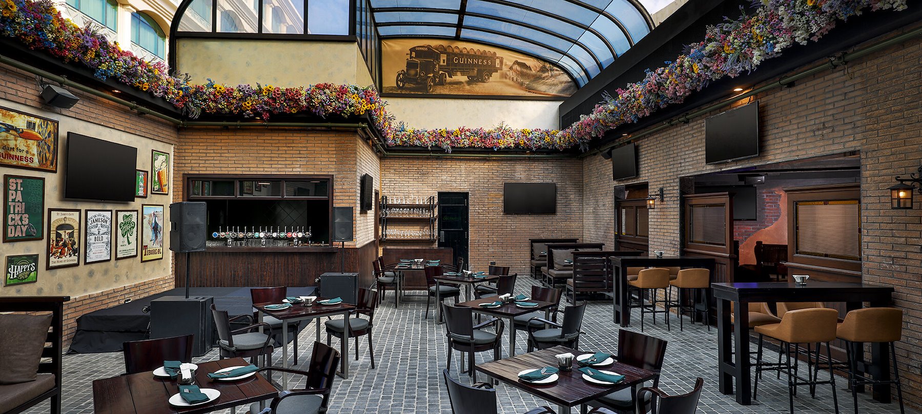 Irish pub dubai